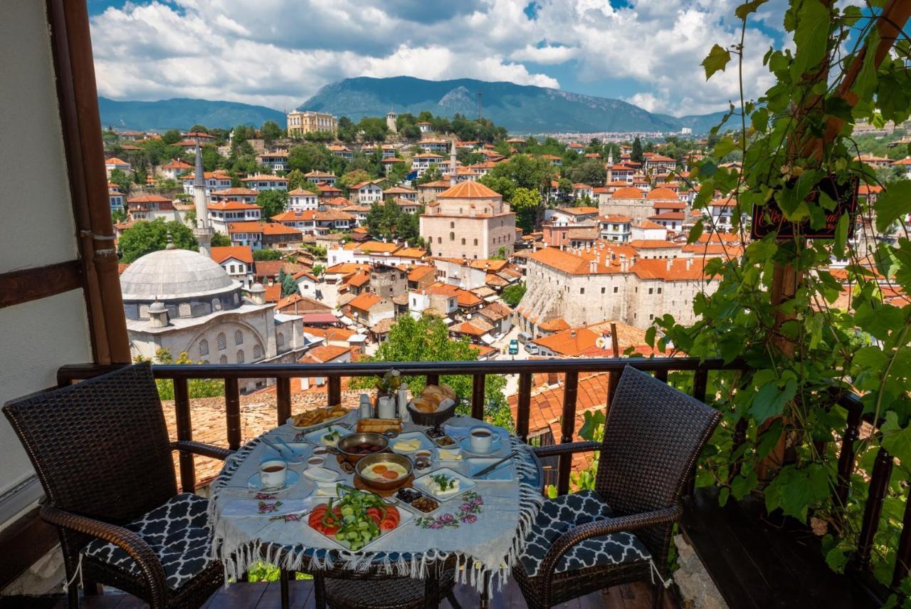 Safranbolu Seyi̇R Konak Otel ภายนอก รูปภาพ