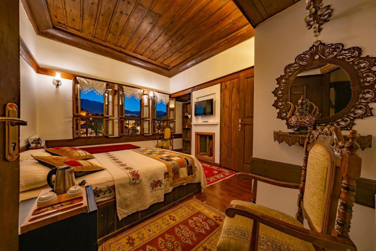 Safranbolu Seyi̇R Konak Otel ภายนอก รูปภาพ