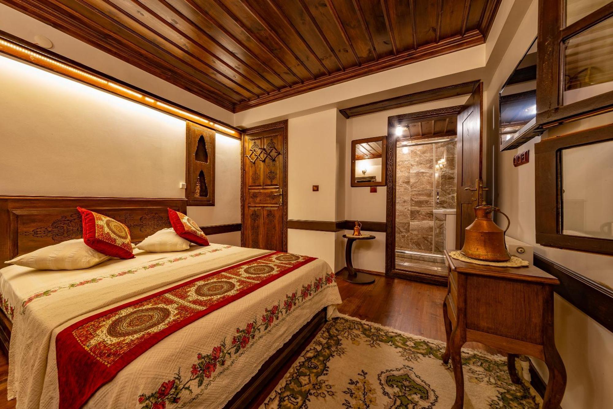 Safranbolu Seyi̇R Konak Otel ภายนอก รูปภาพ