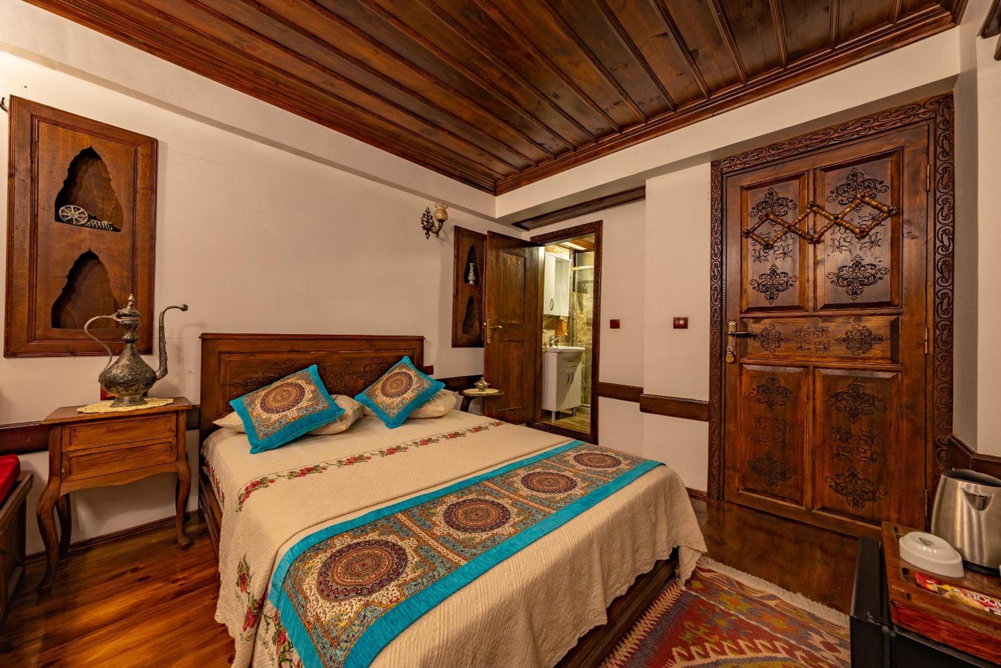 Safranbolu Seyi̇R Konak Otel ภายนอก รูปภาพ