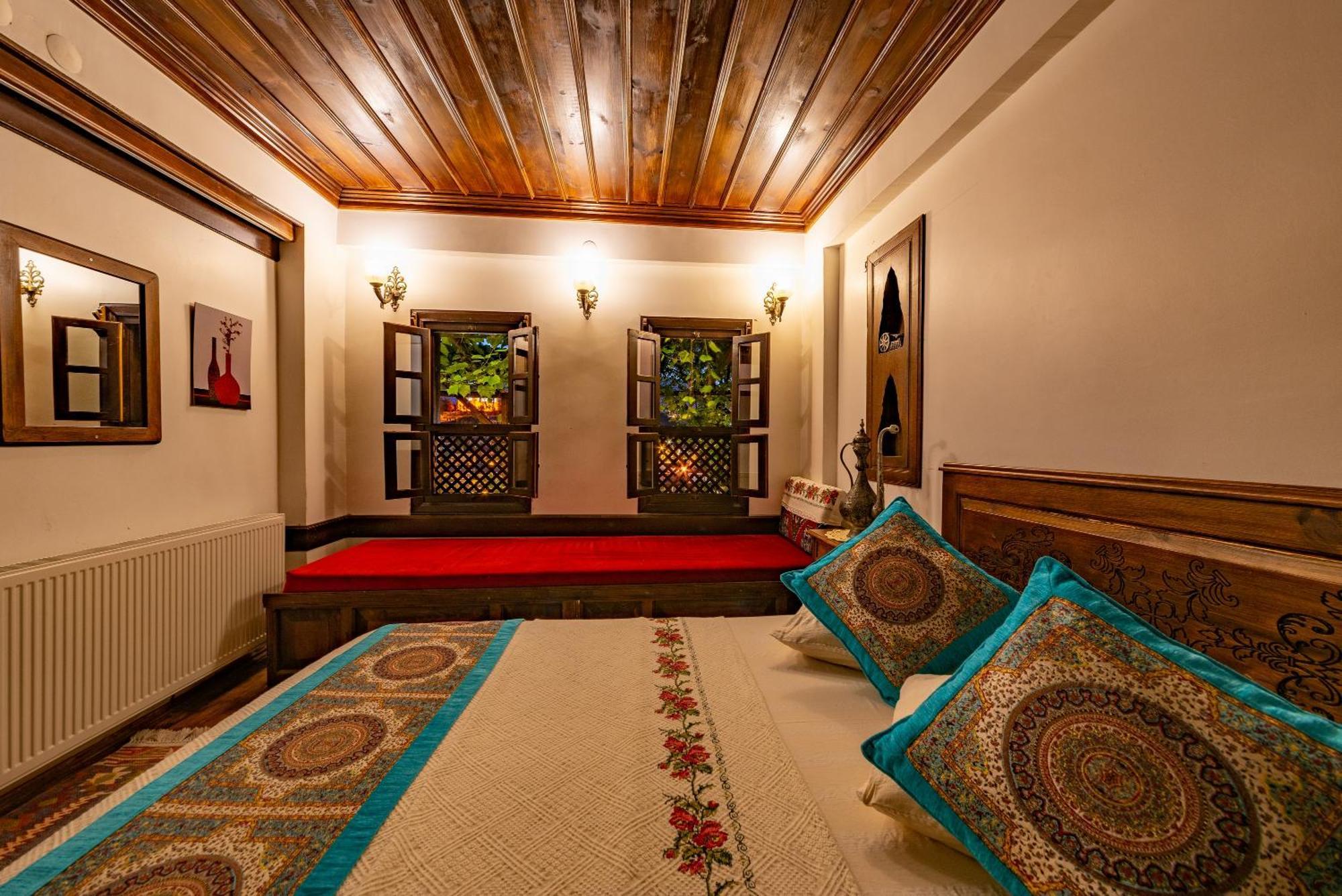 Safranbolu Seyi̇R Konak Otel ภายนอก รูปภาพ